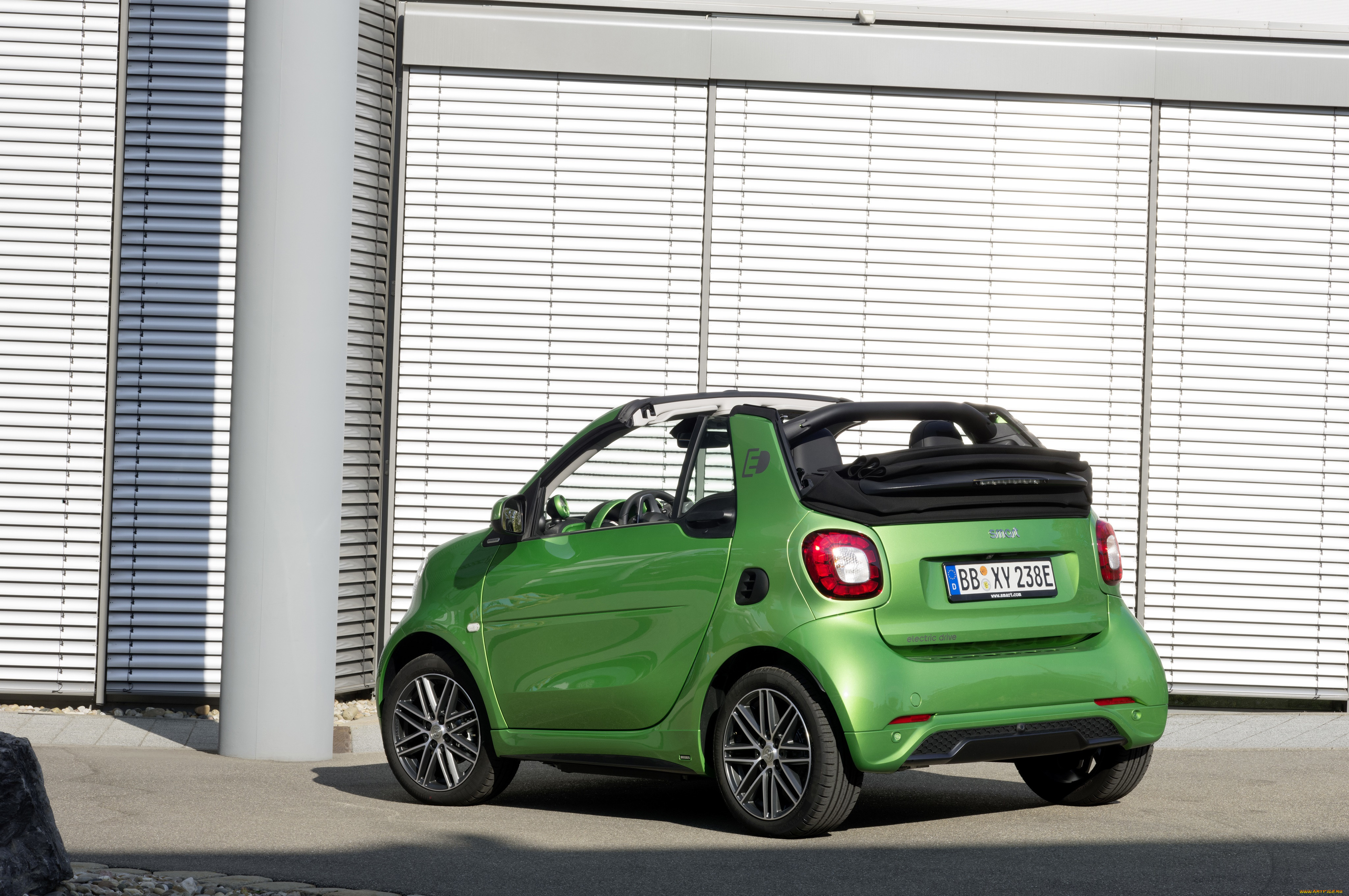 , smart, made, tailor, 2017, a453, worldwide, brabus, electric, drive, cabrio, fortwo